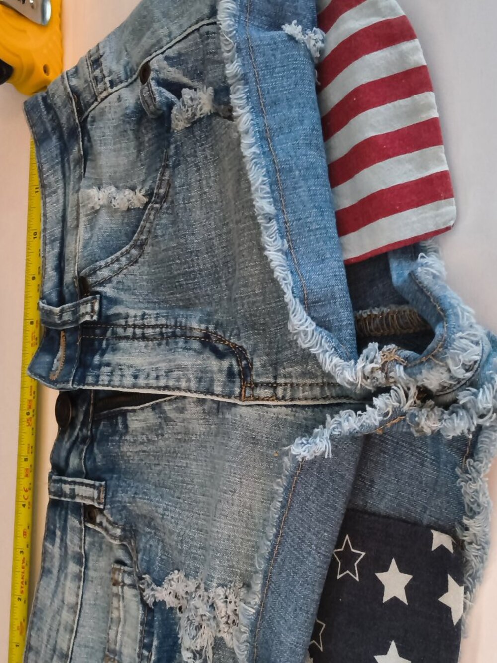 Bluenotes Women's Denim Shorts 25 Distressed USA Flag Frayed Cut Off Festiva